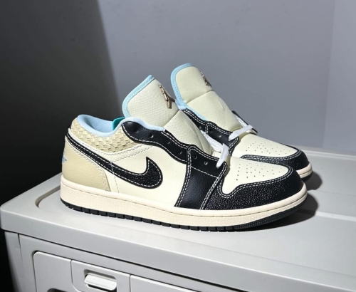 Jordan 1 Low SE "Coconut Milk Black" (HQ3437-101)