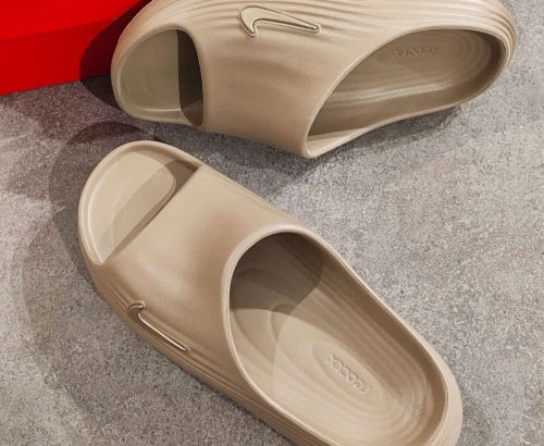 Nike ReactX Rejuven8 Slide ‘Khaki’ (HV4479-200)