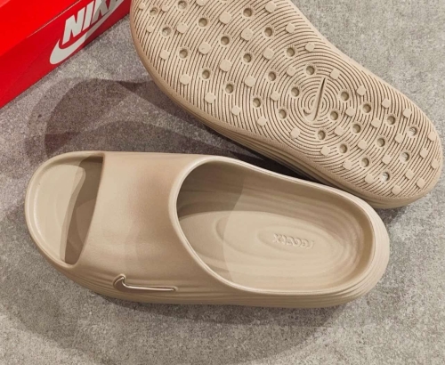 Nike ReactX Rejuven8 Slide ‘Khaki’ (HV4479-200)