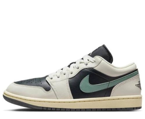 Nike Jordan 1 Low 'Jade Smoke' (DC0774-001)