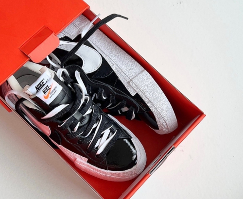 Nike Blazer Low x Sacai Black Patent Leather (DM6443 001)