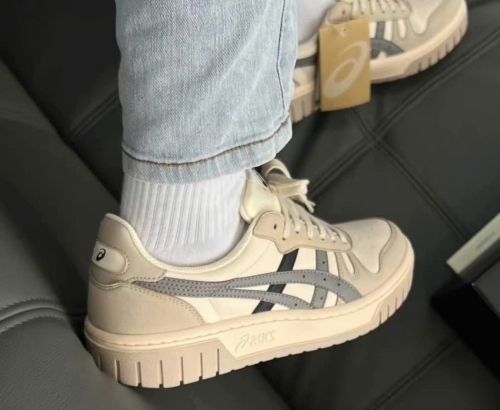 Asics Court MZ Sneaker Cream Black Gum  (1203A127-700)