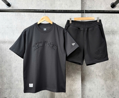 Áo Thun New Era NY Chữ Nổi Black